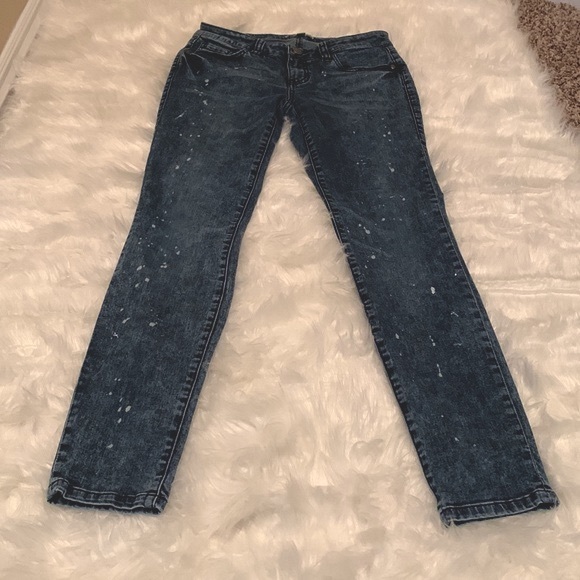 CABI Constellation Paint Splatter Stretch Skinny Jeans - Size 2 - Picture 3 of 5